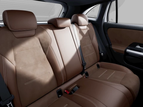Mercedes-Benz GLA  200 d AMG Line