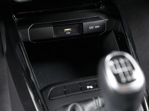 Kia Stonic 1.0 T-GDi 74kW (100CV) MHEV MT Drive