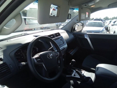Toyota Land Cruiser 2.8 D-4D GX