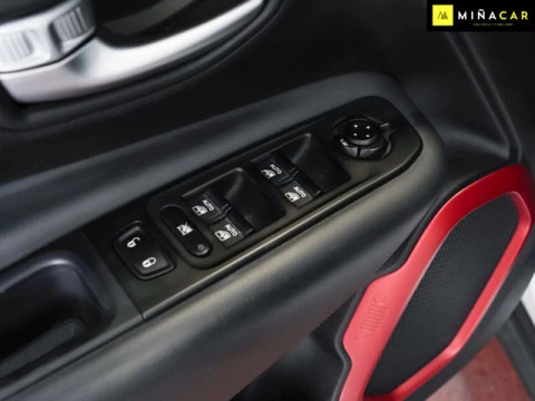 Jeep Renegade 1.3 PHEV Trailhawk AWD AT 177 kW (240 CV)