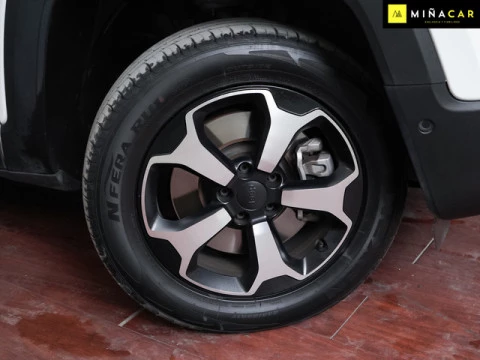 Jeep Renegade 1.3 PHEV Trailhawk AWD AT 177 kW (240 CV)