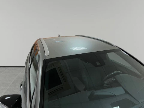 Lexus UX 2.0 250h Premium