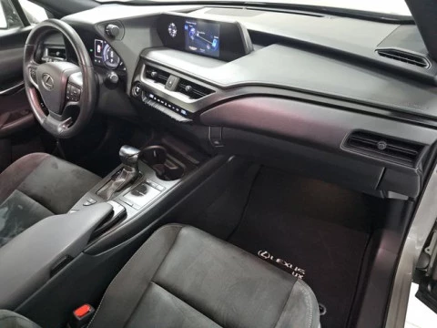 Lexus UX 2.0 250h Premium
