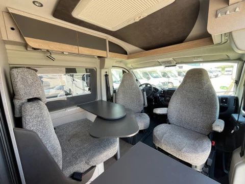 PÖSSL ROAD CAR GLOBECAR