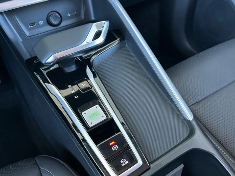 MG ZS Hybrid+ Luxury