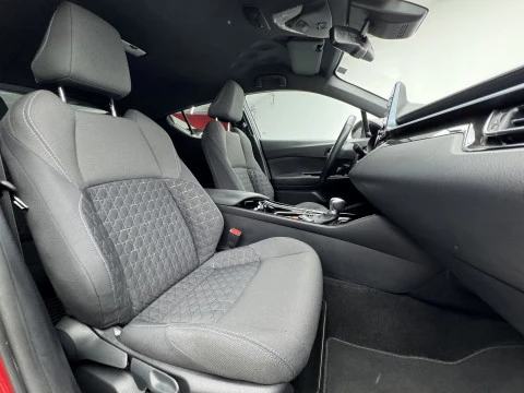 Toyota C-HR 1.8 125H Advance