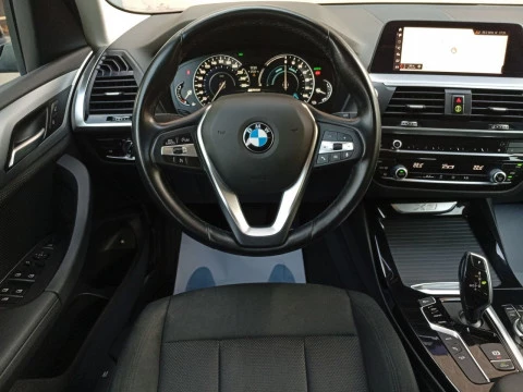BMW X3 xDrive30e