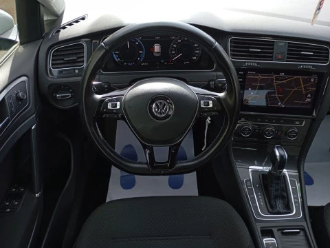 Volkswagen Golf e-Golf ePower 100 kW (136CV)
