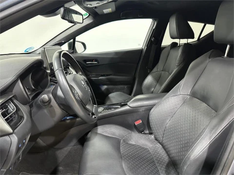 Toyota C-HR 2.0 180H Advance