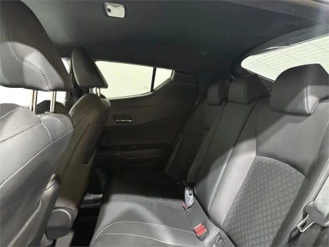 Toyota C-HR 2.0 180H Advance