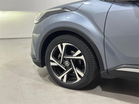 Toyota C-HR 2.0 180H Advance