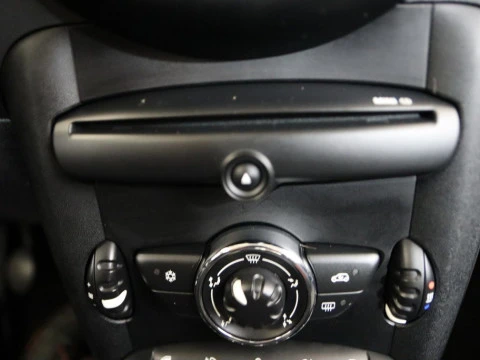MINI berlina 1.6 ONE D 3P
