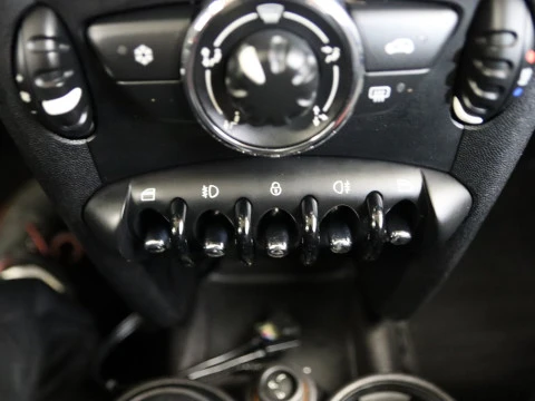 MINI berlina 1.6 ONE D 3P