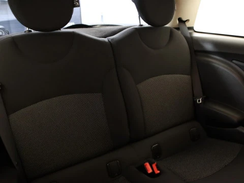 MINI berlina 1.6 ONE D 3P