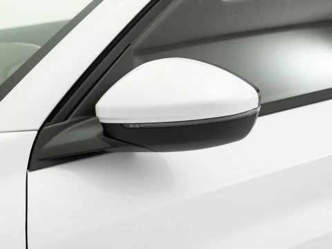 Peugeot e-208 Active Electrico 136 100 Kw