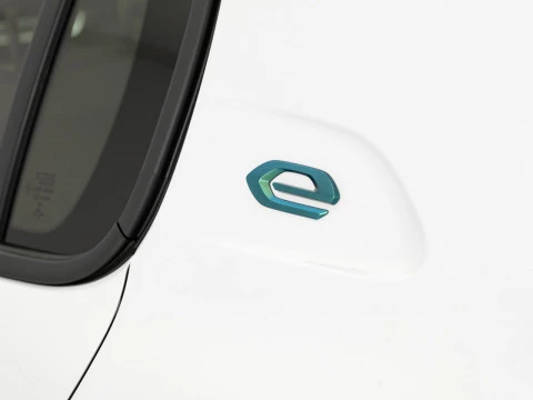 Peugeot e-208 Active Electrico 136 100 Kw