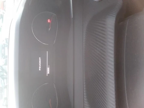 Peugeot 2008 Allure BlueHDI 81kW (110CV)