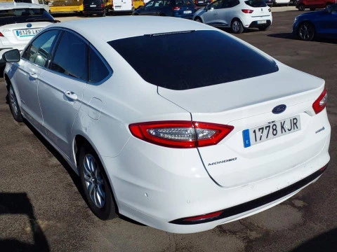 Ford Mondeo 2.0 Híbrido 137kW (187CV) Titanium HEV