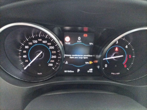 Jaguar F-Pace 2.0L i4D AWD Automático R-Sport