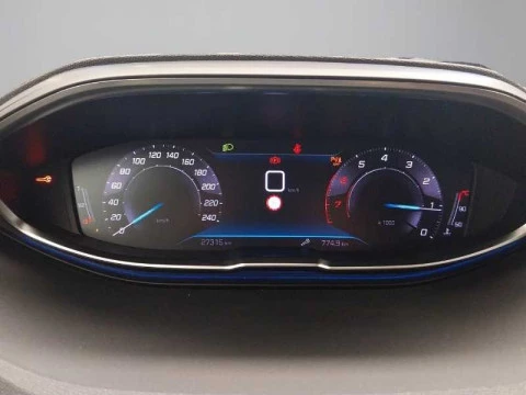Peugeot 3008 NSUV  Allure Pack Gasolina 130 S&S 6 Vel. MAN