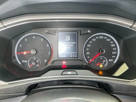 Volkswagen T-Roc Advance 1.0 TSI 81 kW (110 CV)