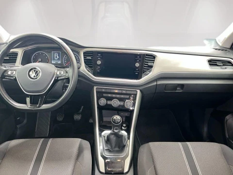 Volkswagen T-Roc Advance 1.0 TSI 81 kW (110 CV)