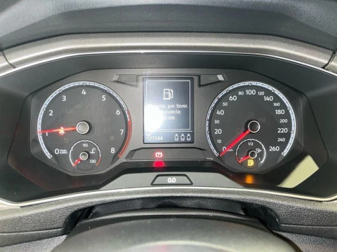 Volkswagen T-Roc Advance 1.0 TSI 81 kW (110 CV)