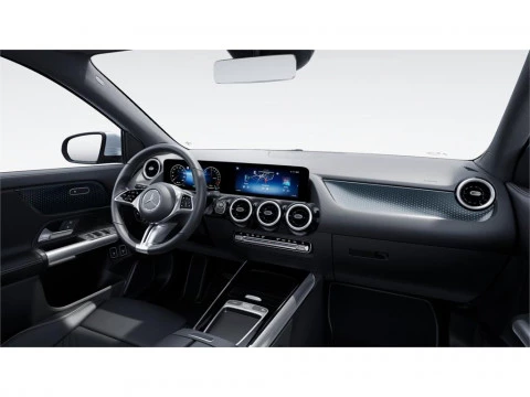 Mercedes-Benz GLA 250 e con tecnología híbrida EQ