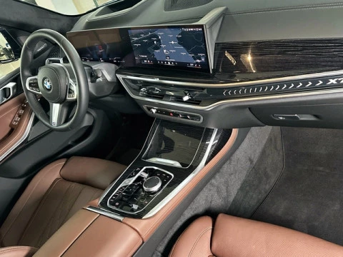 BMW X7 xDrive40d 259 kW (352 CV)