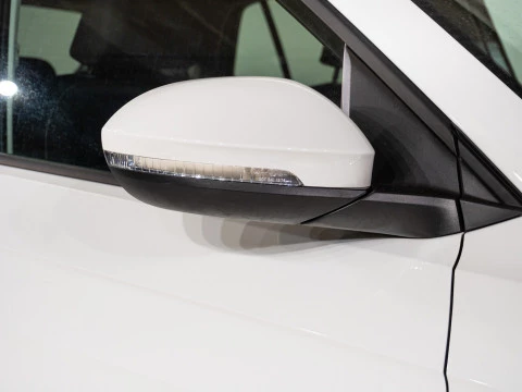 Volkswagen T-Cross Life 1.0 TSI 85kW (115CV) DSG