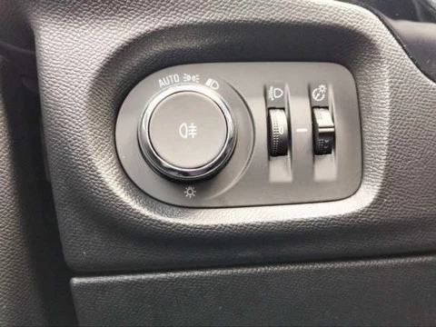 Opel Corsa 1.2 T XHL GS 74 kW (100 CV)