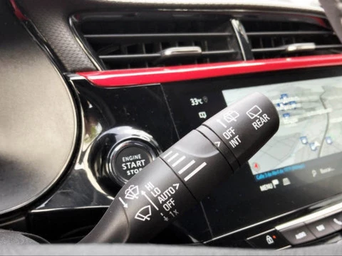 Opel Corsa 1.2 T XHL GS 74 kW (100 CV)