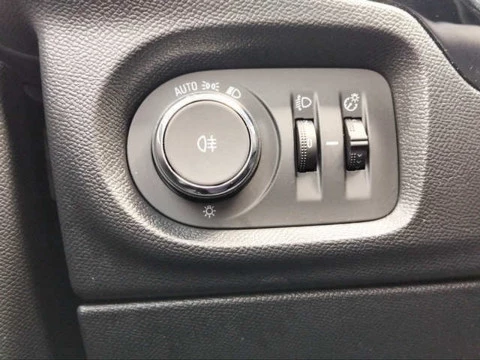 Opel Corsa 1.2 T XHL GS 74 kW (100 CV)