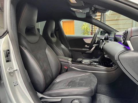 Mercedes-Benz CLA CLA 200