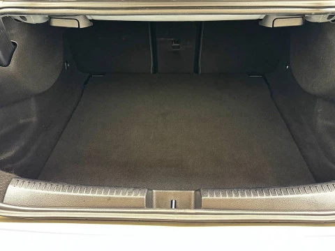 Mercedes-Benz CLA CLA 200