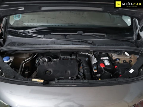 Opel Combo Life 1.5 TD Business Edition Plus XL 75 kW (102 CV)