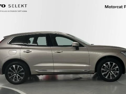 Volvo XC60 XC60 B4 (G) PLUS BRIGHT AUTO