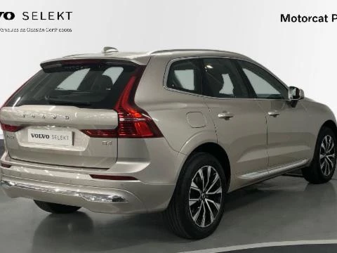 Volvo XC60 XC60 B4 (G) PLUS BRIGHT AUTO