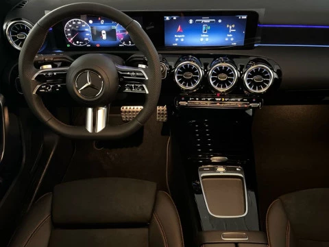 Mercedes-Benz Clase A 200 d AMG Line (EURO 6d)