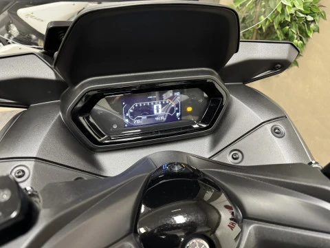 Yamaha XMAX 125 ICON BLACK