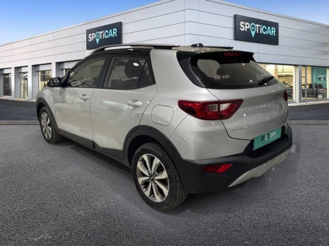 Kia Stonic 1.2 DPi 62kW (84CV) Concept