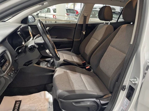 Kia Stonic 1.2 DPi 62kW (84CV) Concept