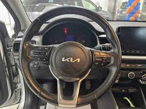 Kia Stonic 1.2 DPi 62kW (84CV) Concept