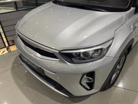 Kia Stonic 1.2 DPi 62kW (84CV) Concept