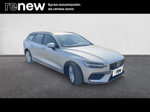 Volvo V60 2.0 D4 Momentum Auto