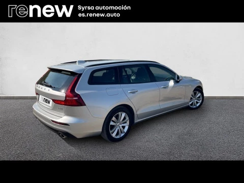 Volvo V60 2.0 D4 Momentum Auto