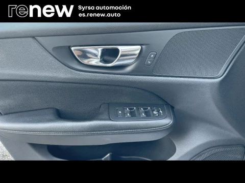 Volvo V60 2.0 D4 Momentum Auto