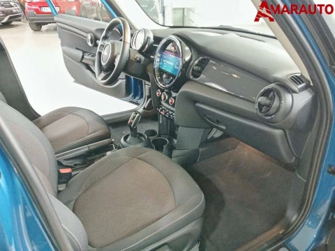 MINI Cooper   5 PUERTAS COOPER CORPORATE