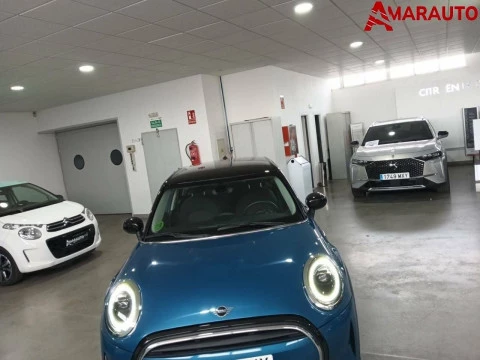MINI Cooper   5 PUERTAS COOPER CORPORATE