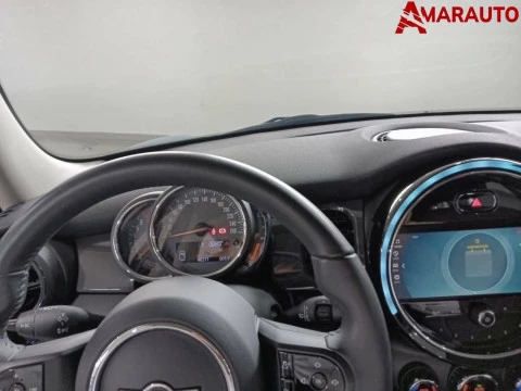 MINI Cooper   5 PUERTAS COOPER CORPORATE